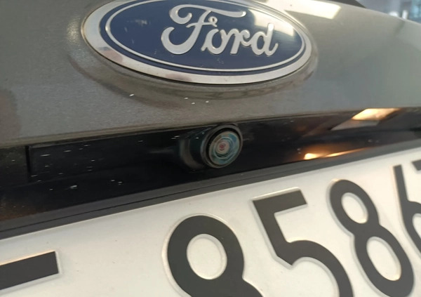 Ford Kuga cena 81900 przebieg: 126908, rok produkcji 2019 z Świdnica małe 562